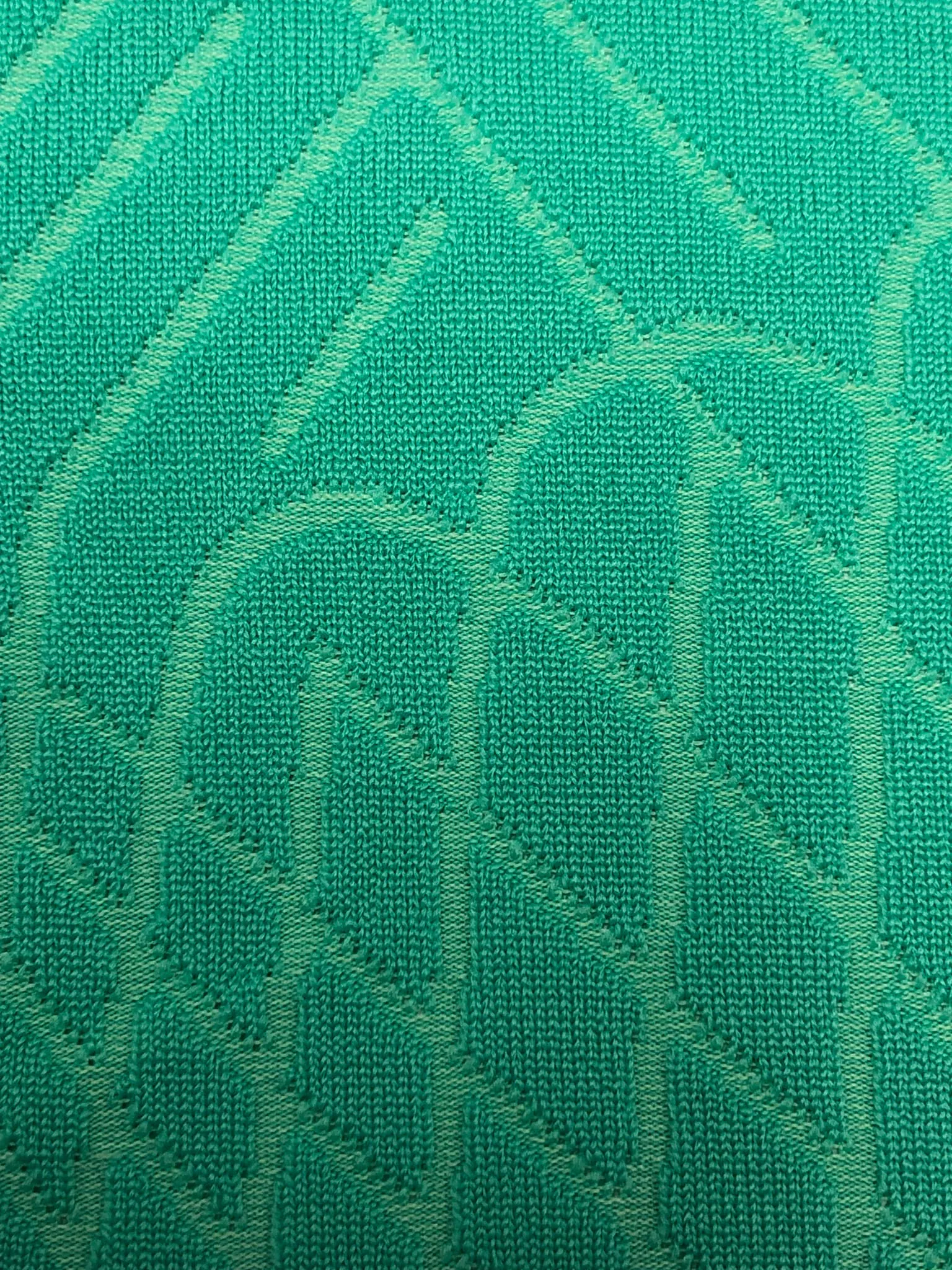 สีเขียว