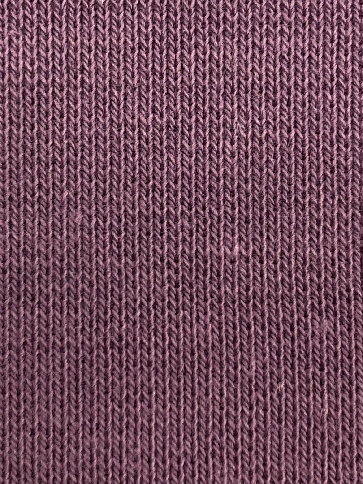 สีม่วง