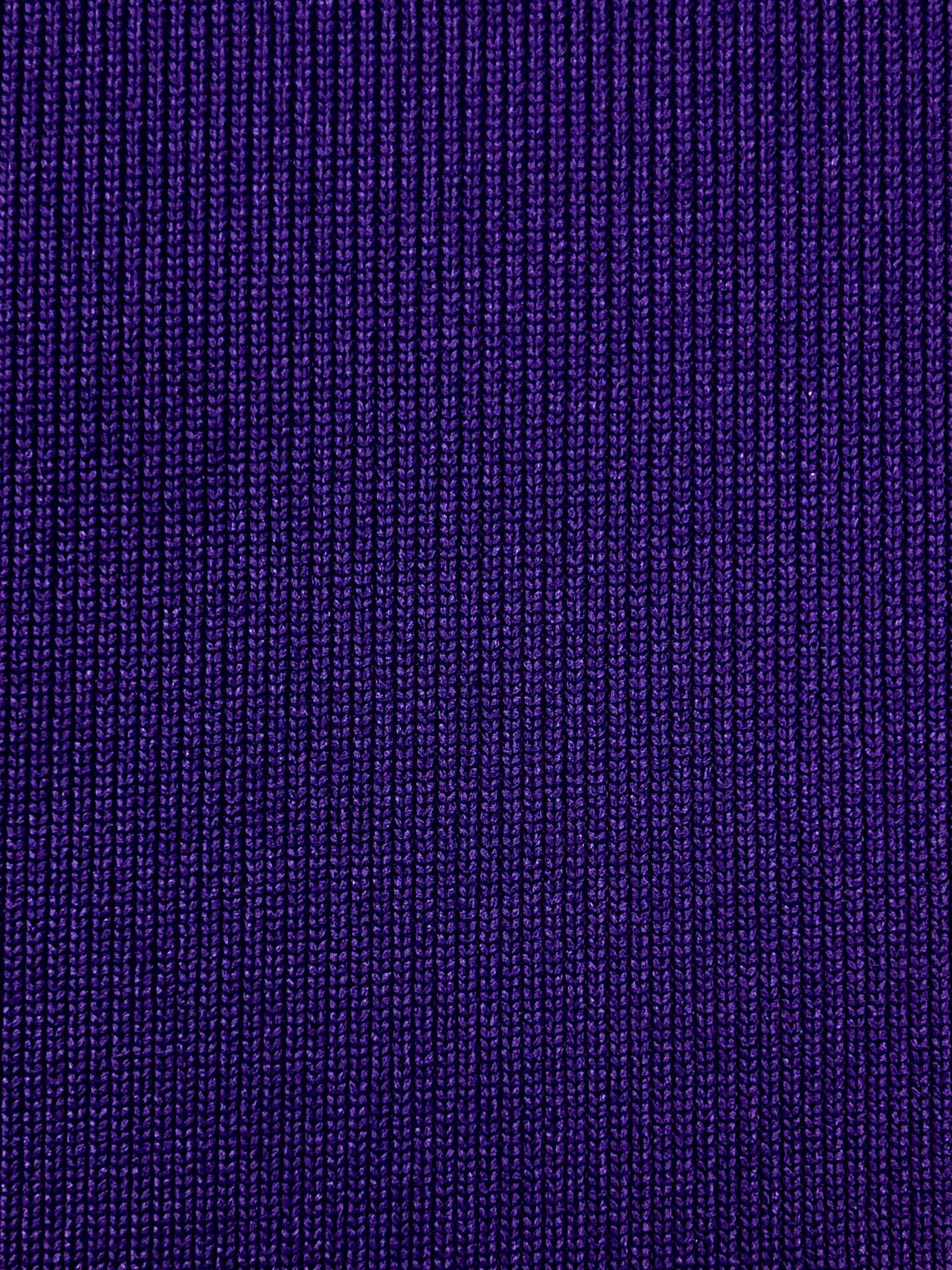 สีม่วง