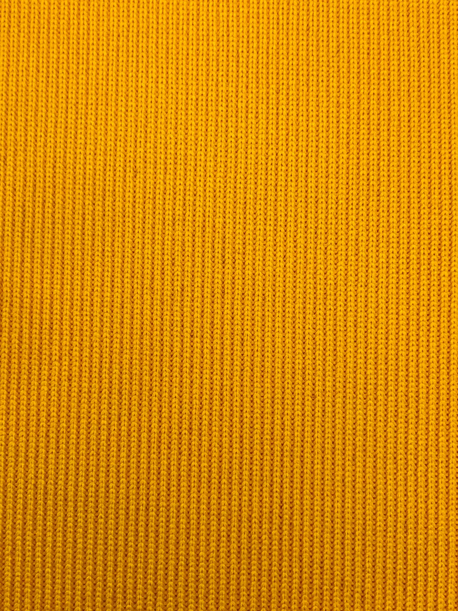 สีเหลือง