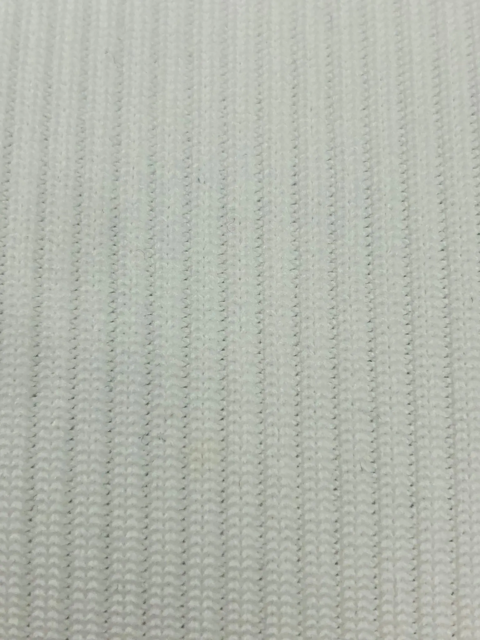 สีขาว